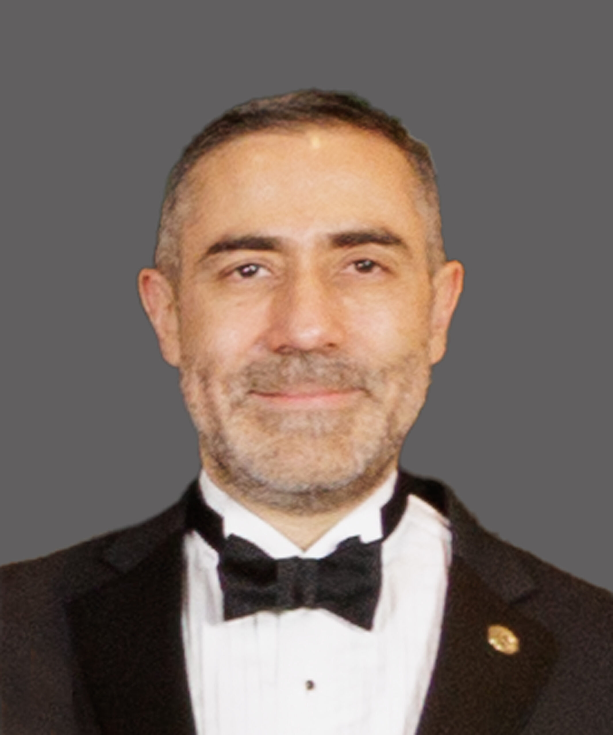 Dr. Armando Torres Gómez 